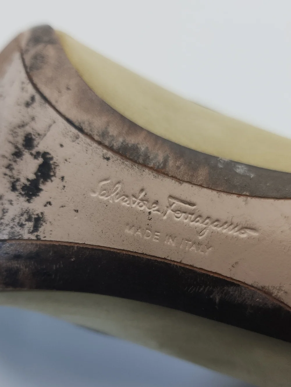 Salvatore Ferragamo add classic